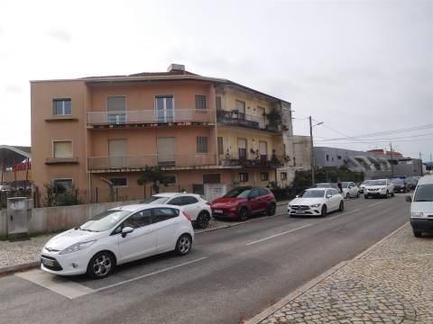 Apartamento T2 / Arrendar / Leiria - Gare
