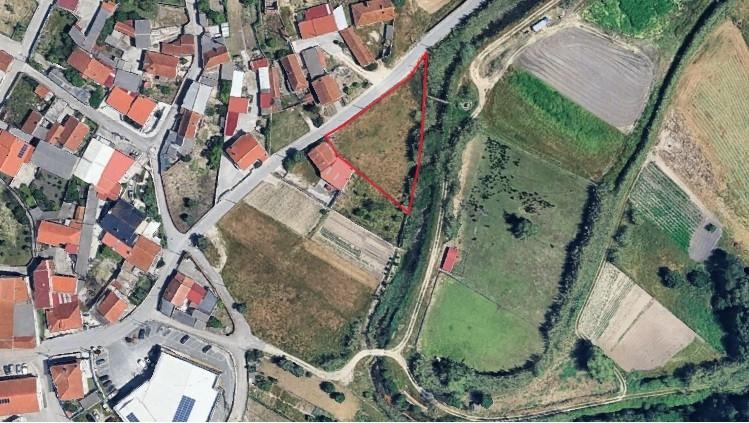 Terreno / Construção / Amor / Leiria