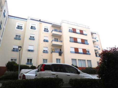 Apartamento T3 / Quintal / Marrazes / Leiria