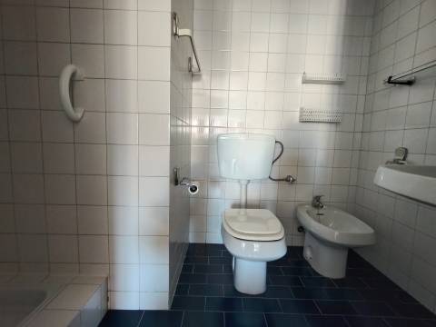 Apartamento T4 / Varandas / Garagem / Leiria centro