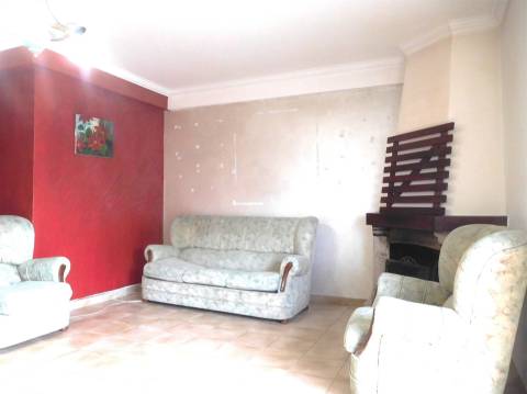 Apartamento T3 / Quinta do Bispo / Marrazes / Leiria