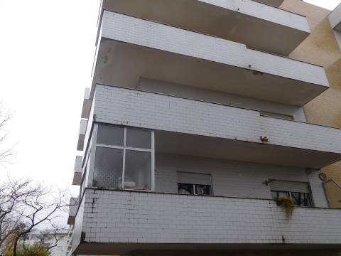 Apartamento T3 / Quinta do Bispo / Marrazes / Leiria