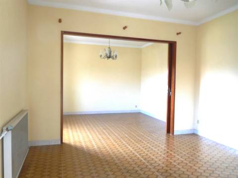 Moradia T3 / Isolada / Garagem / Sta Catarina da Serra / Leiria