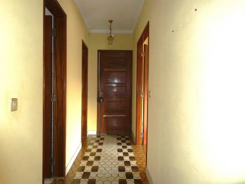 Moradia T3 / Isolada / Garagem / Sta Catarina da Serra / Leiria