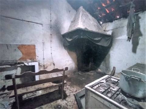 Moradia T2 com terreno em Pousadas Vedras / Redinha / Pombal