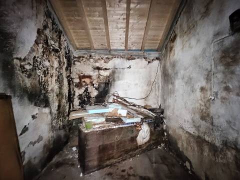 Moradia T2 com terreno em Pousadas Vedras / Redinha / Pombal