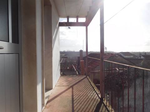 Moradia T3 / Isolada / Jardim / Terreno / Janardo / Leiria