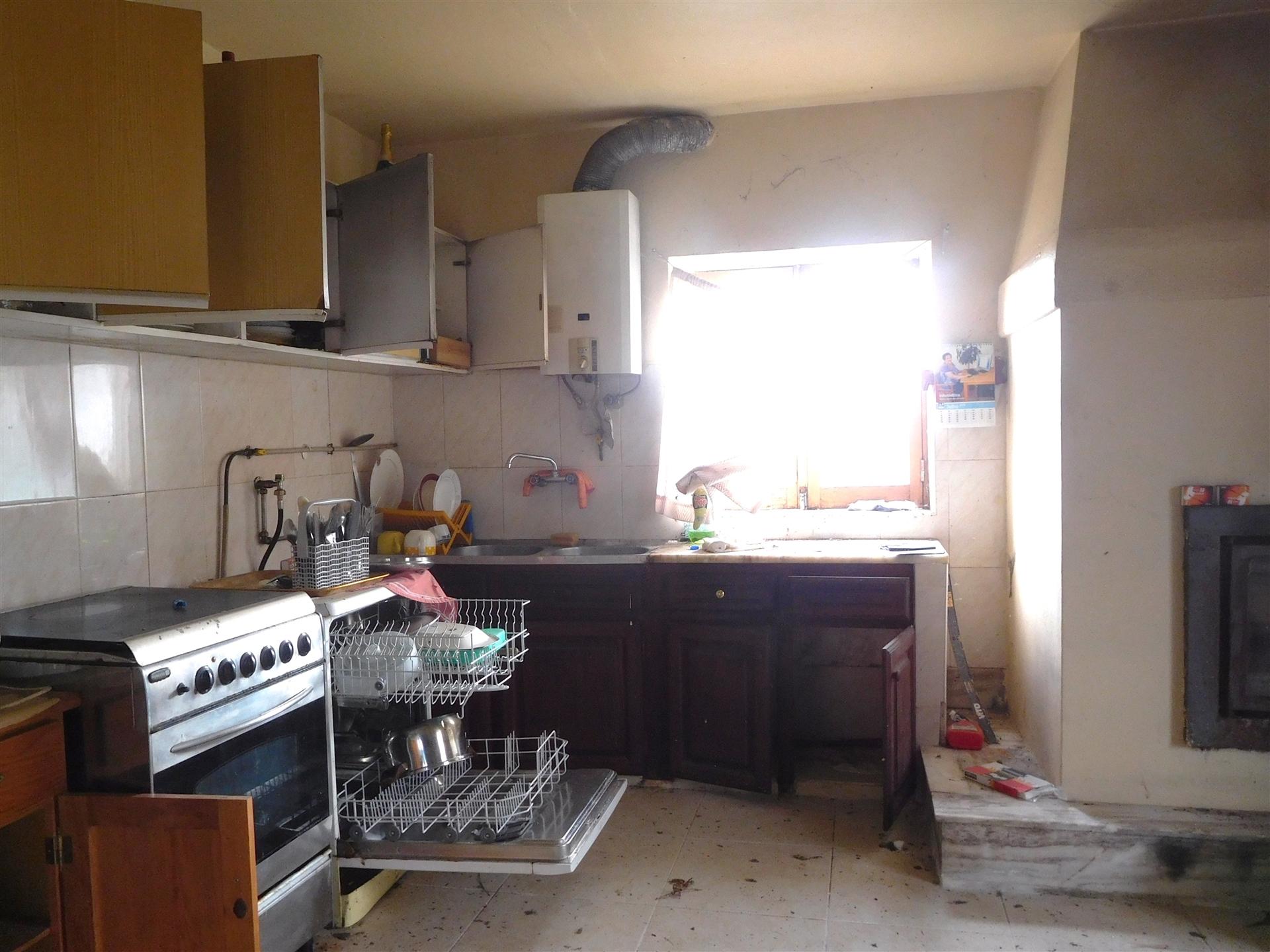 Moradia T3 / Isolada / Jardim / Terreno / Janardo / Leiria