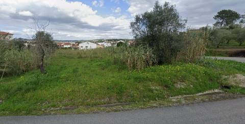 Terreno / Construção / Pousos / Leiria