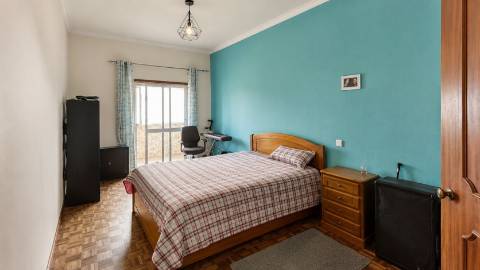 Apartamento T3 / Garagem / Varandas / Quinta do Bispo / Leiria