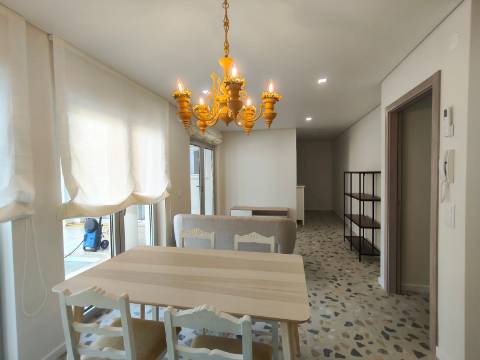 Arrendamento / Apartamento T1 / Novo / Gândara dos Olivais / Leiria