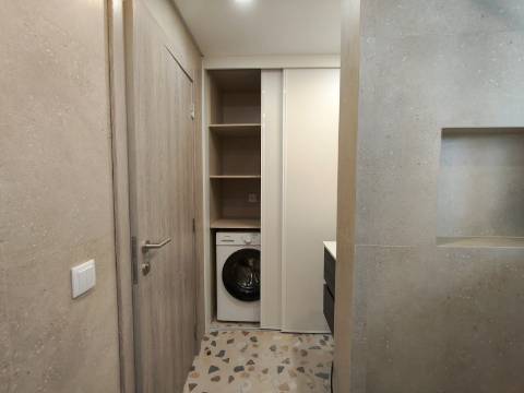 Arrendamento / Apartamento T1 / Novo / Gândara dos Olivais / Leiria