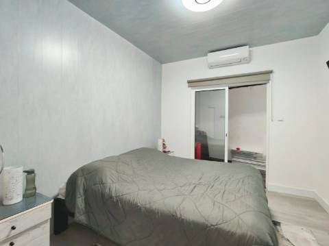 Moradia T5 + 2 / Renovado / Ar Condicionado / Espite / Ourém