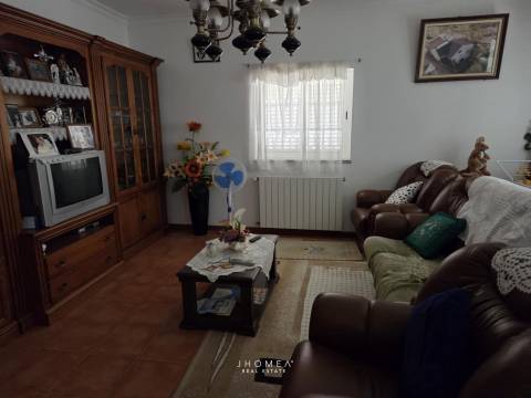 Moradia T3 Vila Nova de Foz Côa