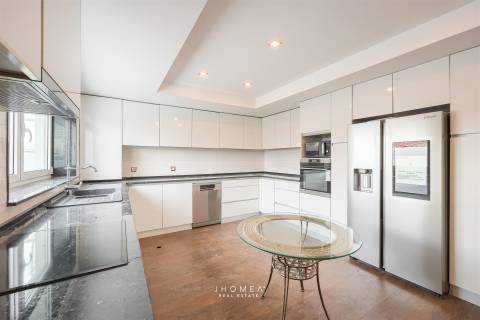 Moradia T4 com piscina, Praia da Barra, Aveiro