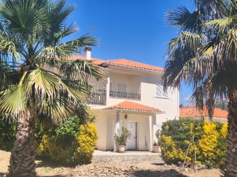 Moradia T3 Vila Nova de Foz Côa