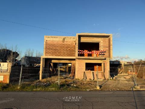 Moradia T4 - Santa Joana, Aveiro