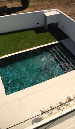 Moradia T5 com piscina -  Praia da Barra