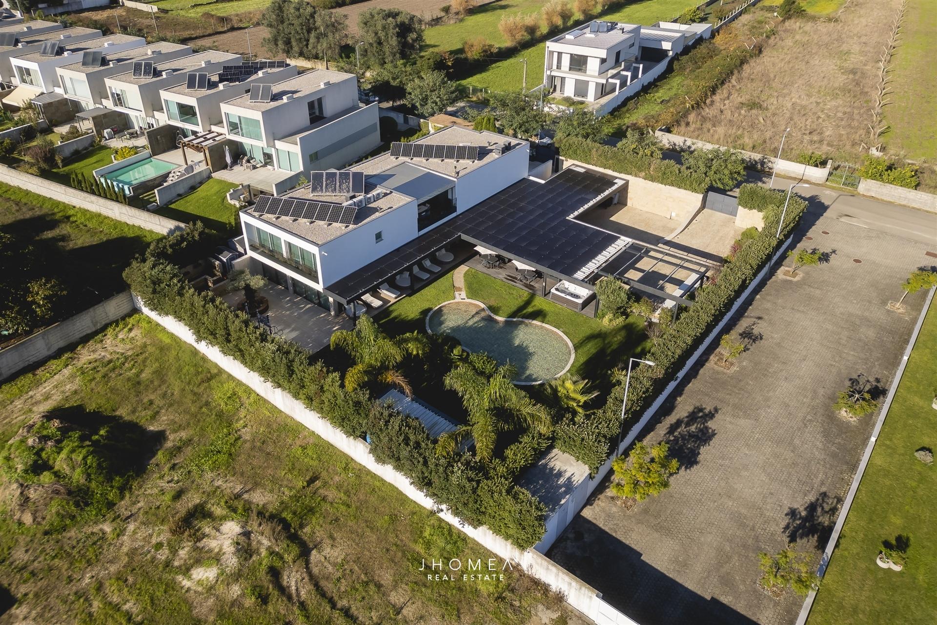 Moradia T5 de Luxo, Aveiro