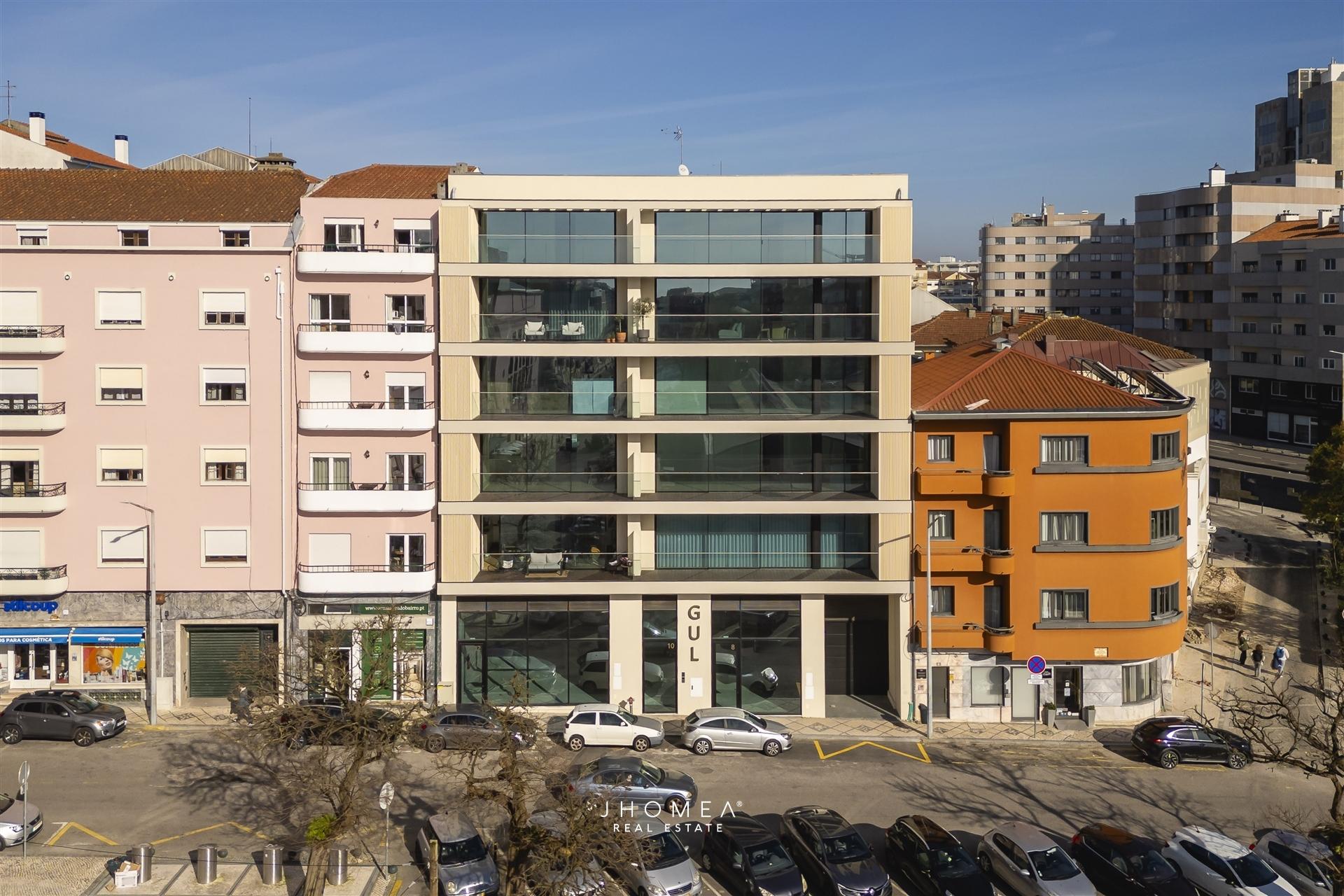 Espaço comercial para arrendamento , GUL -  Centro de Aveiro