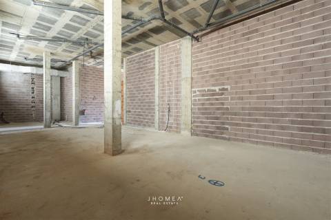 Espaço comercial no centro de Aveiro