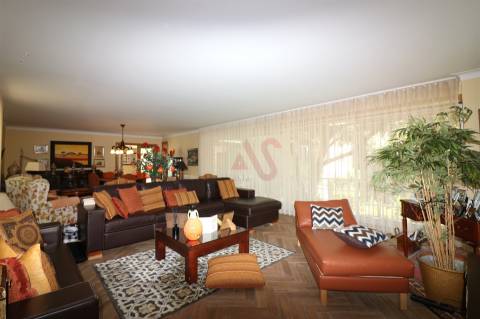 Moradia T4 em Infias, Vizela