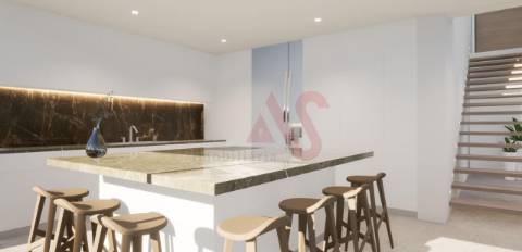 Moradia Geminada de Luxo T4 em construção no Arco da Calheta, Madeira