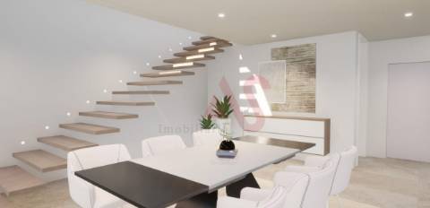 Moradia Geminada de Luxo T4 em construção no Arco da Calheta, Madeira