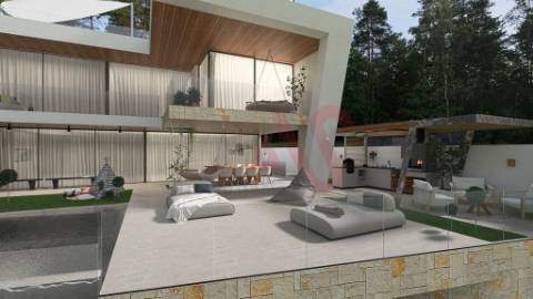 Moradia T3 com piscina infinita em Santa Maria Maior, Funchal