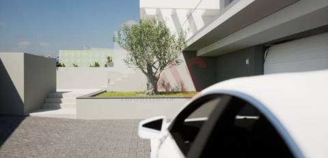 Moradia T3 Geminada no Arco da Calheta, Madeira