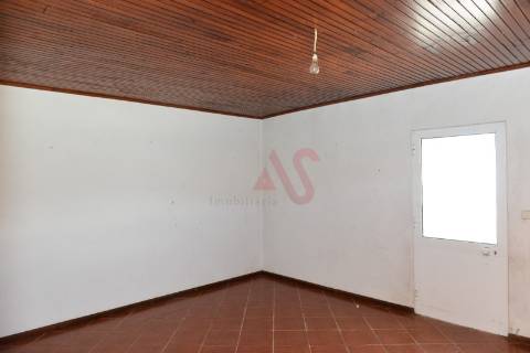 Moradia individual T6 em Gemieira, Ponte de Lima