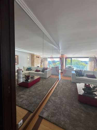 Apartamento T3 de LUXO com Ginásio, Garagem e  Vistas Rio Douro para Arrendamento em Valbom,Gondomar