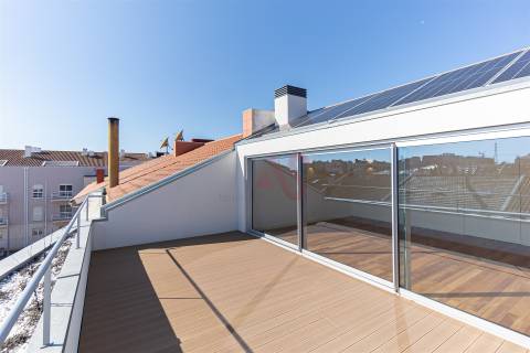 Moradia T4  de Luxo em pleno coração de Aveiro - Aceitamos Permuta