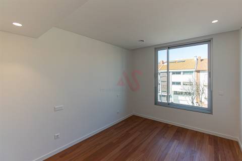 Moradia T4  de Luxo em pleno coração de Aveiro - aceitamos permuta