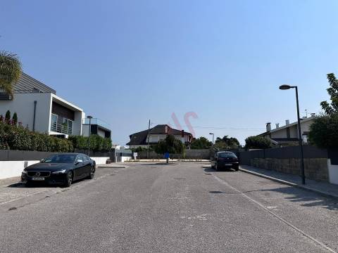 Terreno para construção com 365,50 m2  em Aradas, Aveiro