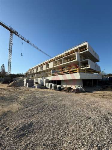 Apartamento T1 ao lado da Estação de METRO e da UNIVERSIDADE da Maia em Câstelo da Maia,