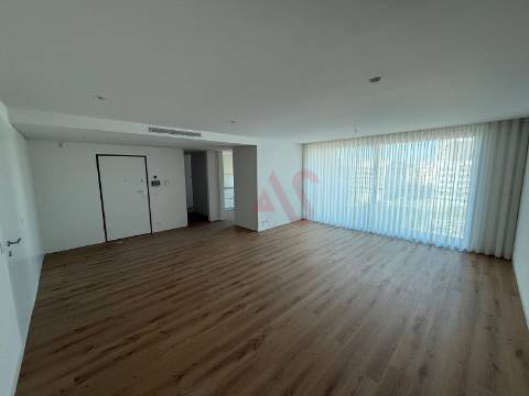 Apartamento T3 NOVO no Edifício ELSA Fonte Nova em Aveiro