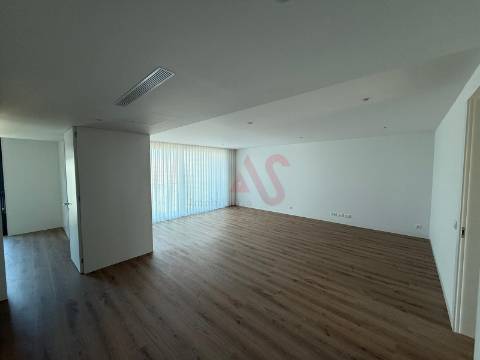 Apartamento T3 NOVO no Edifício ELSA Fonte Nova em Aveiro