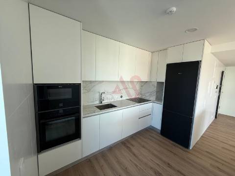 Apartamento T4 DUPLEX NOVO no Edifício ELSA Fonte Nova em Aveiro