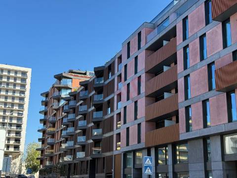 Apartamento T4 DUPLEX NOVO no Edifício ELSA Fonte Nova em Aveiro