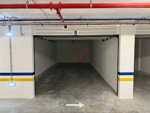 Apartamento T4 DUPLEX NOVO no Edifício ELSA Fonte Nova em Aveiro