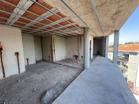 Apartamento T2 em construção no Empreendimento Paranhos Park no Porto