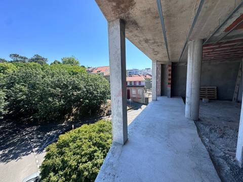 Apartamento T2 em construção no Empreendimento Paranhos Park no Porto