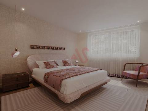 Moradia de Luxo T3+1 na Foz do Douro, a Dois Passos da Praia