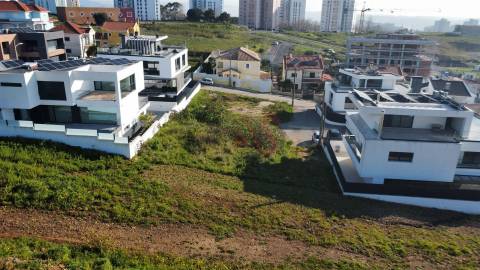 Terreno para Construção – Lote 20 - Excelente Oportunidade em Odivelas!
