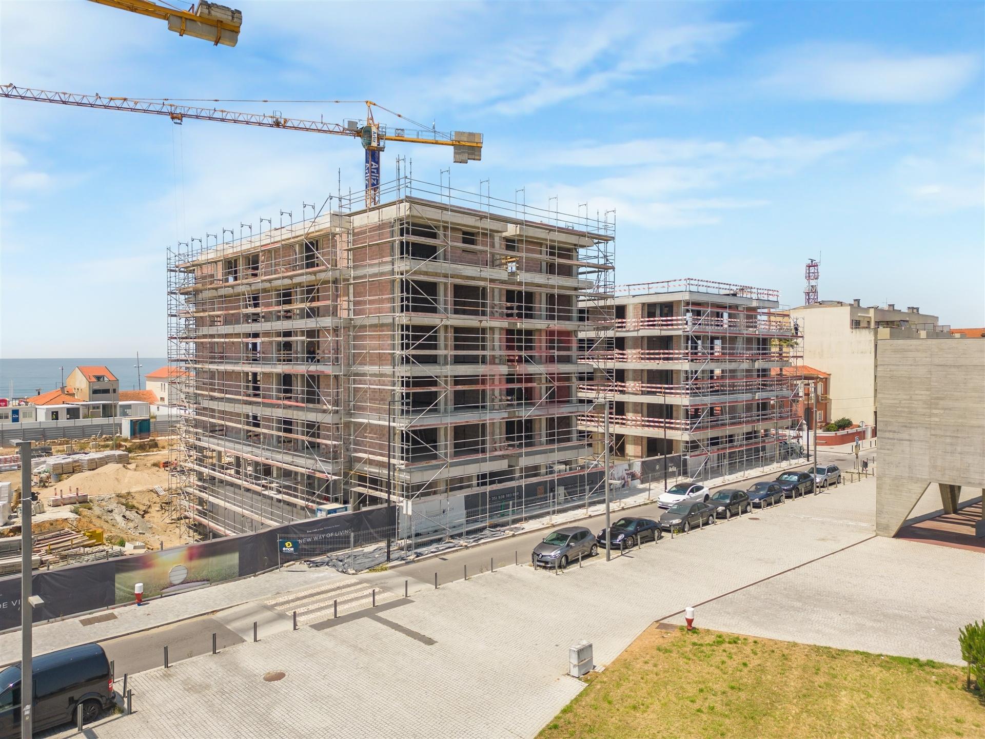 Apartamento T2 no empreendimento Espinho Beach Residendes em Espinho