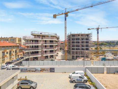 Apartamento T1 no empreendimento Espinho Beach Residendes em Espinho