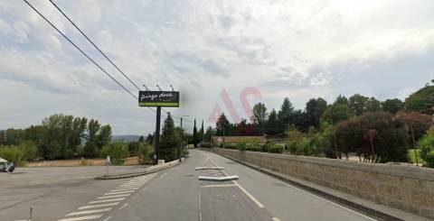 Terreno com 6.715 m² para Construção de Prédio com 3 Andares em Infias, Vizela