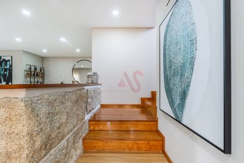 Moradia T3 de Luxo com Jardim e Espaço Exterior em Idães, Felgueiras