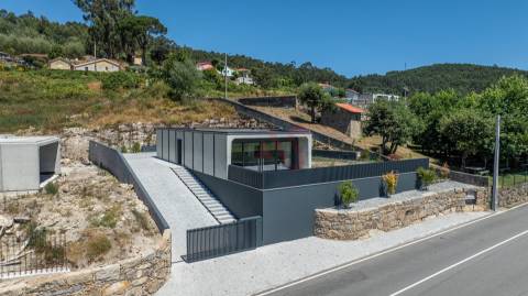 Moradia Térrea T3 com Piscina &#124; Nova &#124; Leitões, Guimarães